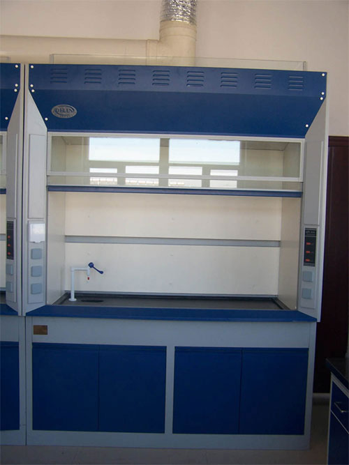 實(shí)驗(yàn)室通風(fēng)柜（標(biāo)準(zhǔn)型、補(bǔ)風(fēng)型、聯(lián)體型、桌上型、落地式、不銹鋼通風(fēng)柜）