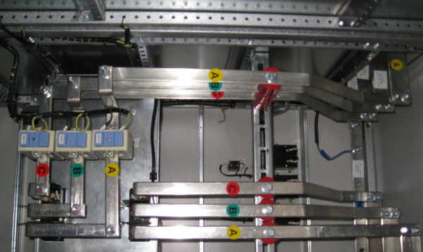 LG-DCM03型 智能工廠供電自動(dòng)化實(shí)訓(xùn)系統(tǒng)